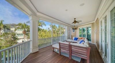 На продажу: $4,900,000 (6 спален, 5 ванн, 6655 Квадратных фут)