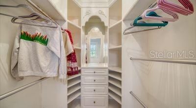 На продажу: $4,900,000 (6 спален, 5 ванн, 6655 Квадратных фут)