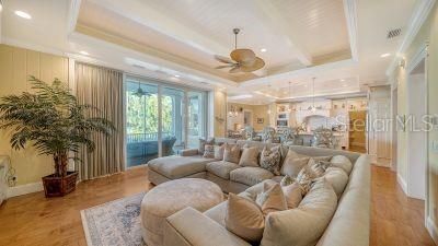 На продажу: $4,900,000 (6 спален, 5 ванн, 6655 Квадратных фут)