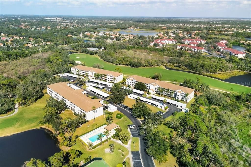 For Rent: $3,000 (2 beds, 2 baths, 1238 Square Feet)