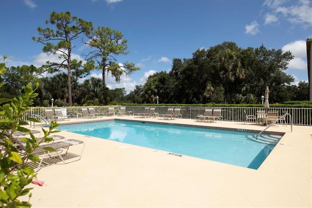 For Rent: $3,000 (2 beds, 2 baths, 1238 Square Feet)