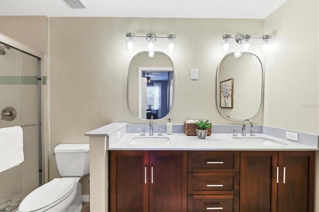 For Rent: $3,000 (2 beds, 2 baths, 1238 Square Feet)