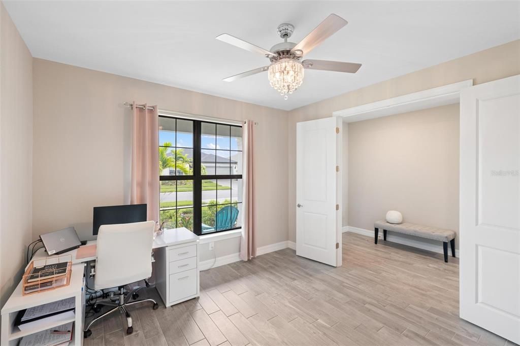 Activo con contrato: $499,900 (4 camas, 2 baños, 2910 Pies cuadrados)