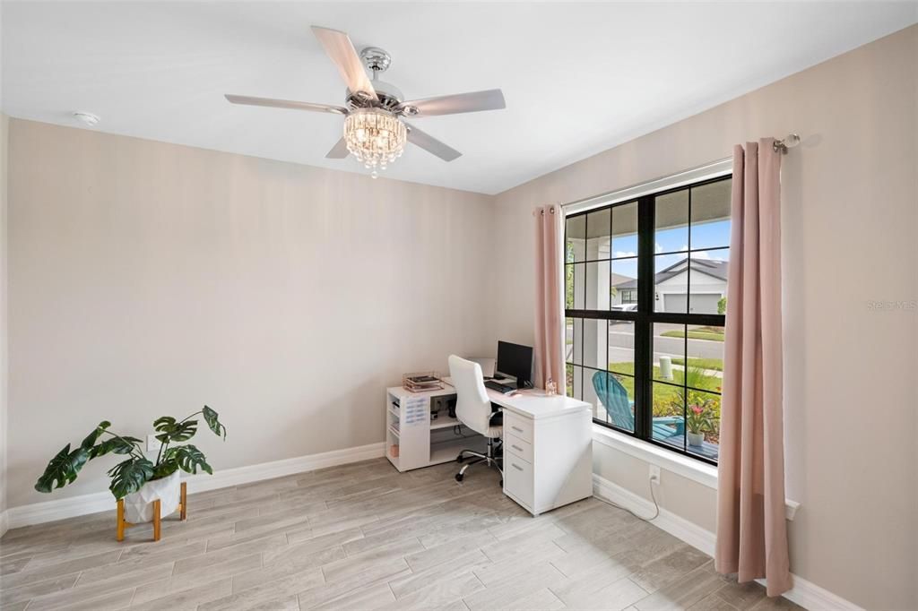 Activo con contrato: $499,900 (4 camas, 2 baños, 2910 Pies cuadrados)