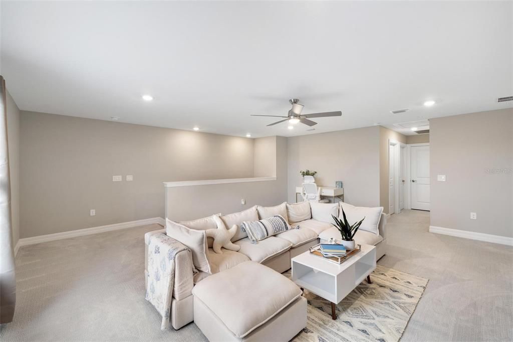 Activo con contrato: $499,900 (4 camas, 2 baños, 2910 Pies cuadrados)