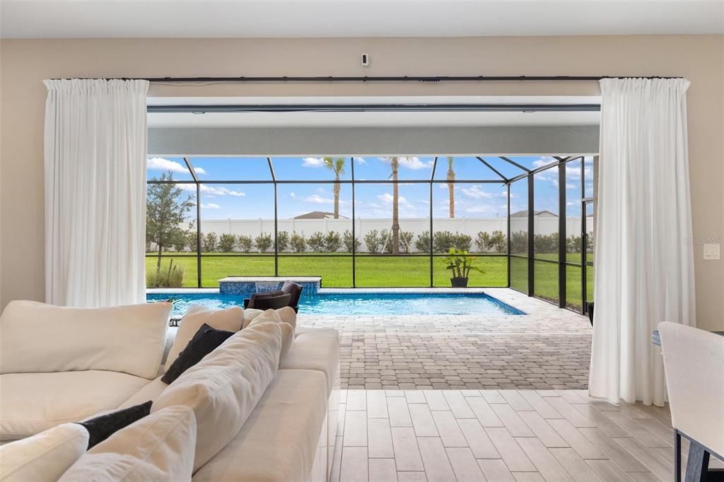 Activo con contrato: $499,900 (4 camas, 2 baños, 2910 Pies cuadrados)