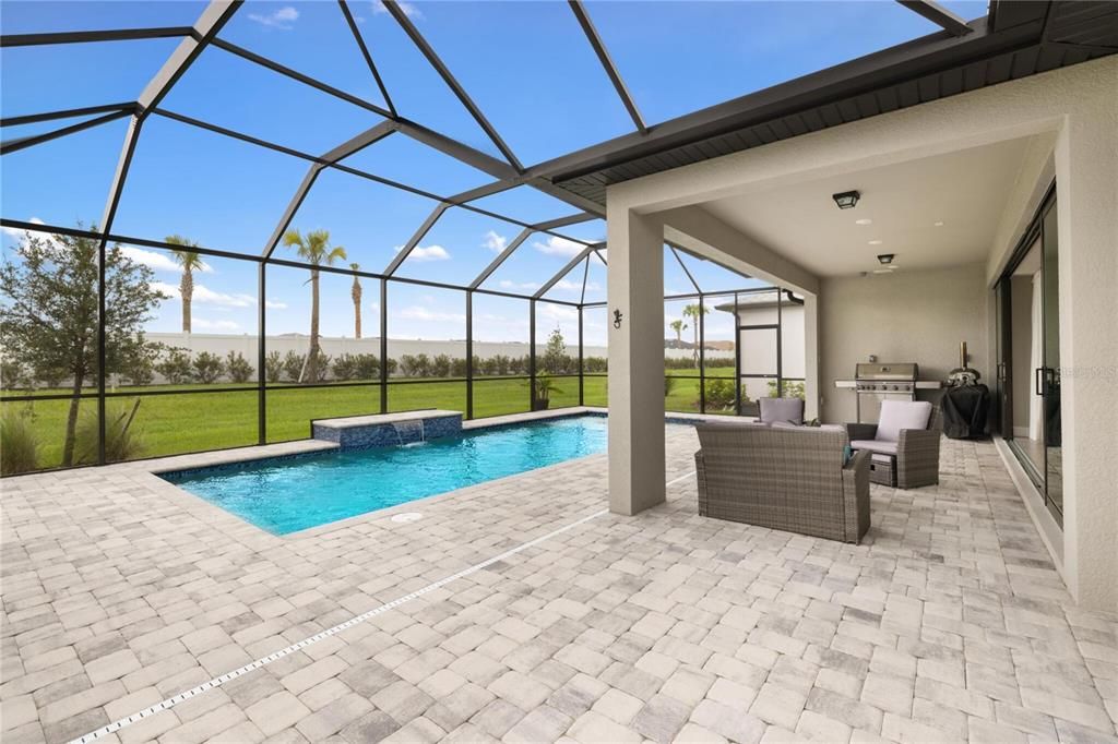 Activo con contrato: $499,900 (4 camas, 2 baños, 2910 Pies cuadrados)