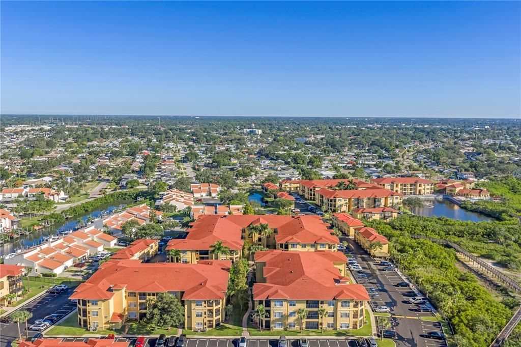 Под контрактом: $187,950 (1 спален, 1 ванн, 656 Квадратных фут)