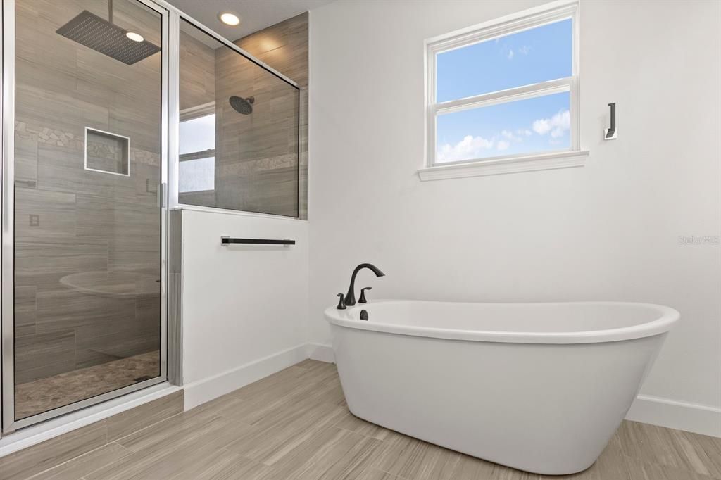 待售: $865,000 (5 贝兹, 3 浴室, 3277 平方英尺)