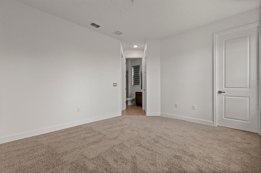 待售: $865,000 (5 贝兹, 3 浴室, 3277 平方英尺)