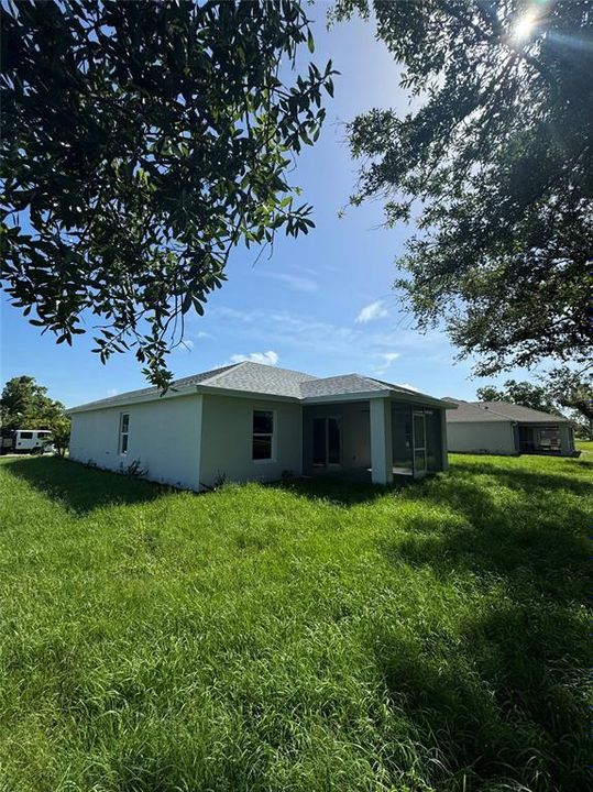 For Sale: $317,900 (4 beds, 2 baths, 1809 Square Feet)