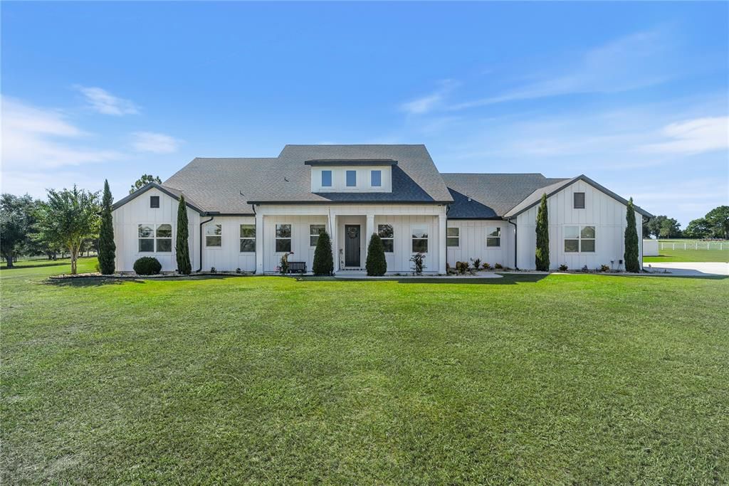 Recently Sold: $1,275,000 (5 beds, 5 baths, 3361 Square Feet)