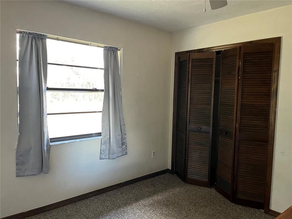 Active With Contract: $1,660 (2 beds, 2 baths, 1531 Square Feet)