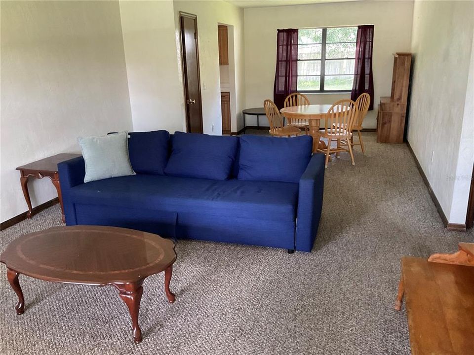 出租: $1,760 (2 贝兹, 2 浴室, 1531 平方英尺)