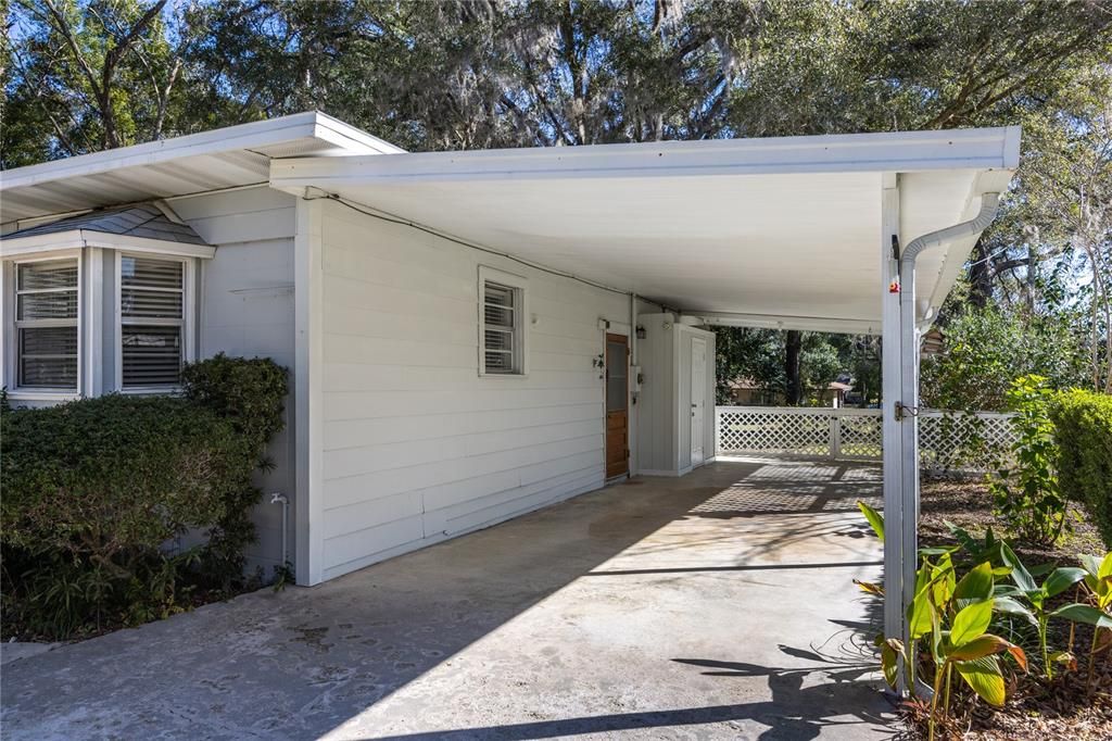 For Sale: $265,000 (3 beds, 2 baths, 1886 Square Feet)