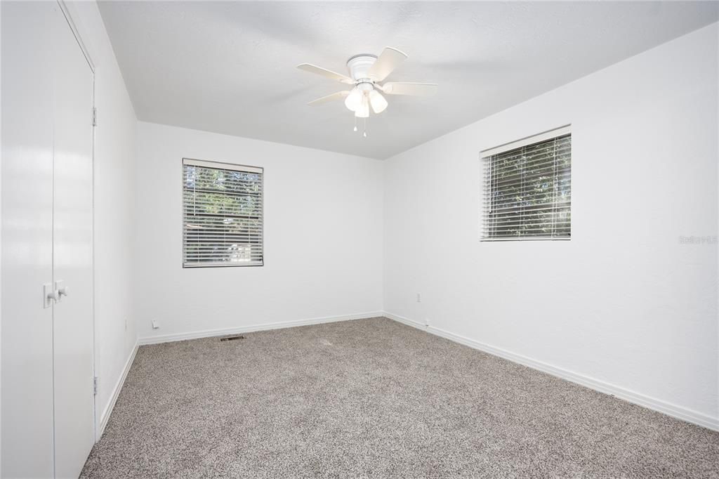 For Sale: $265,000 (3 beds, 2 baths, 1886 Square Feet)