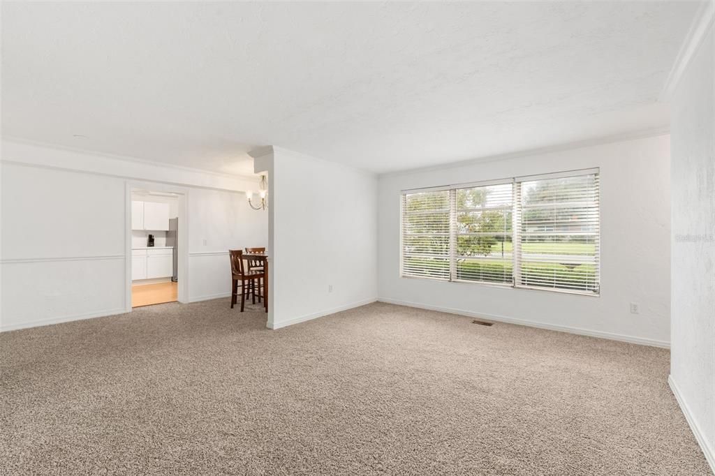 For Sale: $265,000 (3 beds, 2 baths, 1886 Square Feet)