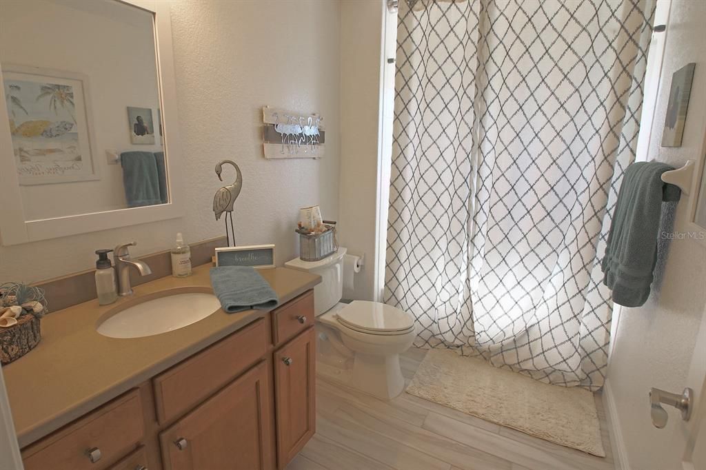 For Sale: $799,900 (3 beds, 2 baths, 2148 Square Feet)