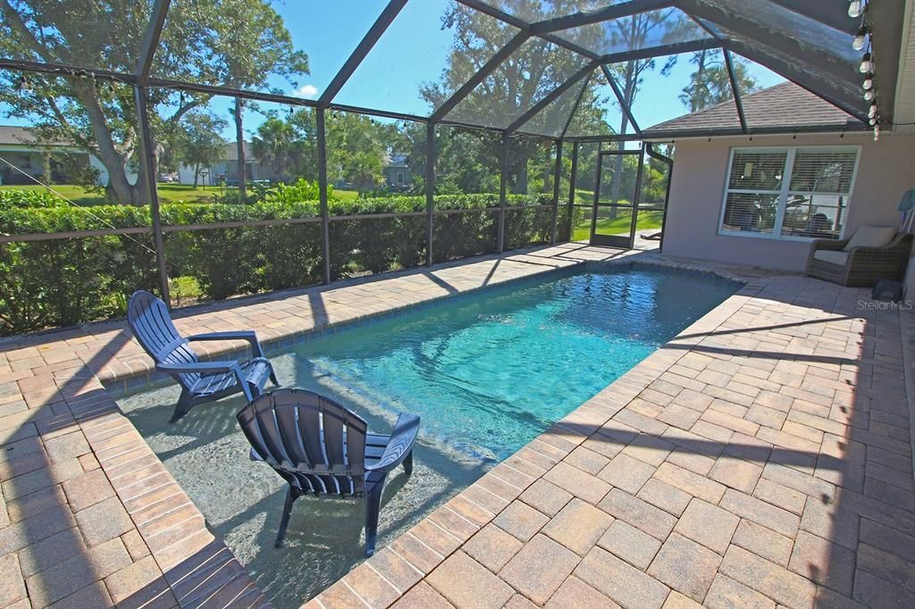 For Sale: $799,900 (3 beds, 2 baths, 2148 Square Feet)