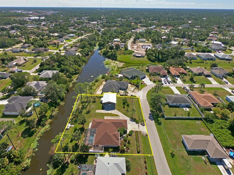 For Sale: $799,900 (3 beds, 2 baths, 2148 Square Feet)
