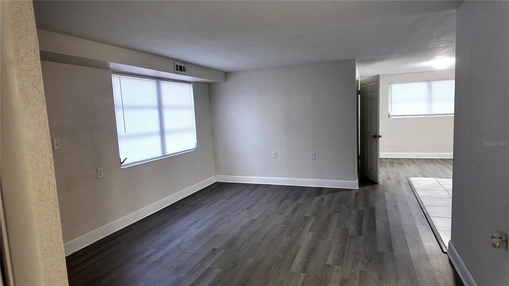 En Venta: $215,000 (3 camas, 1 baños, 960 Pies cuadrados)