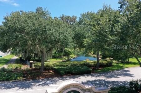 待售: $248,000 (0.92 acres)