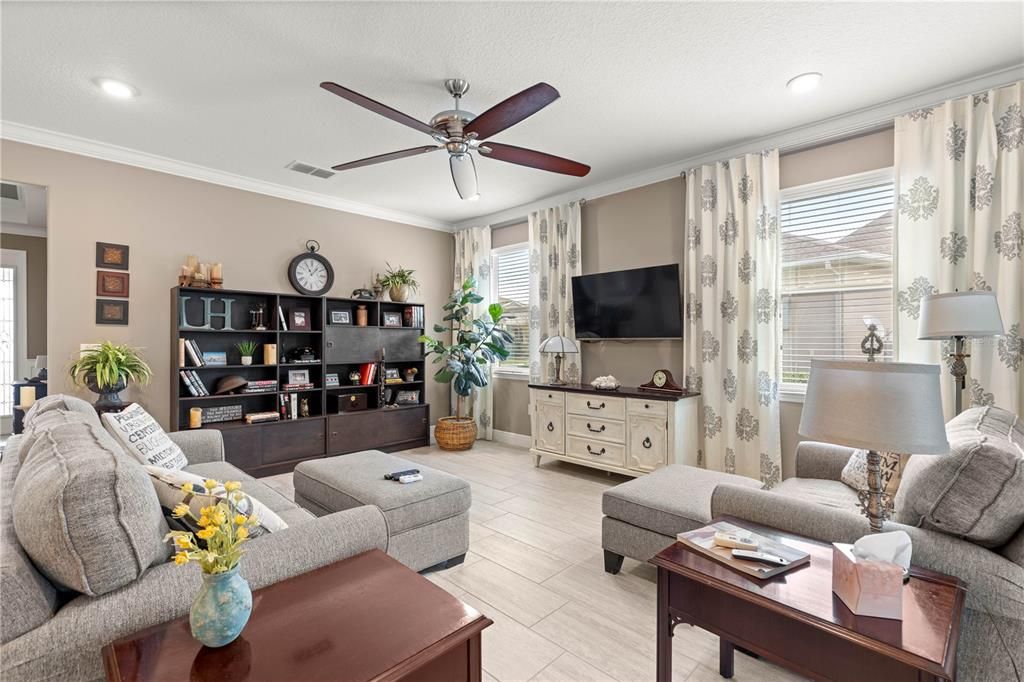 待售: $584,900 (3 贝兹, 3 浴室, 2183 平方英尺)