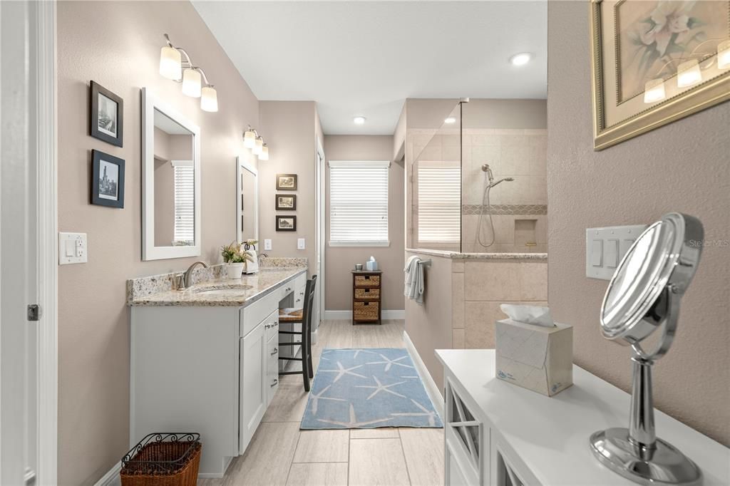 待售: $584,900 (3 贝兹, 3 浴室, 2183 平方英尺)