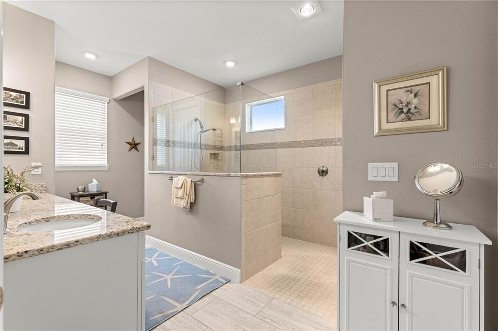 待售: $584,900 (3 贝兹, 3 浴室, 2183 平方英尺)