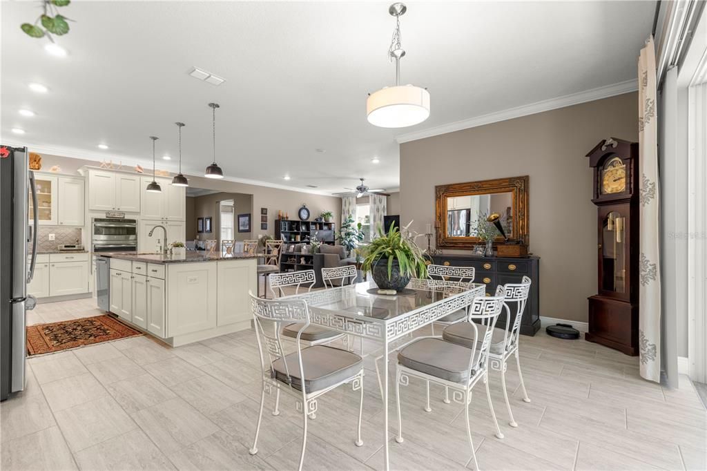 待售: $584,900 (3 贝兹, 3 浴室, 2183 平方英尺)