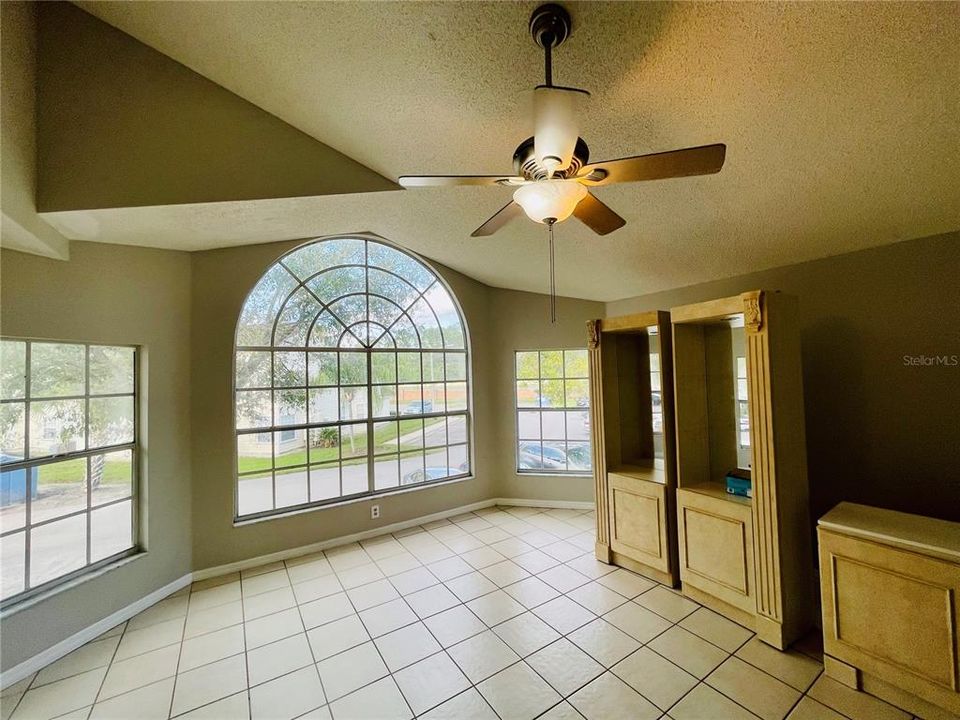 В аренду: $1,500 (3 спален, 2 ванн, 1220 Квадратных фут)