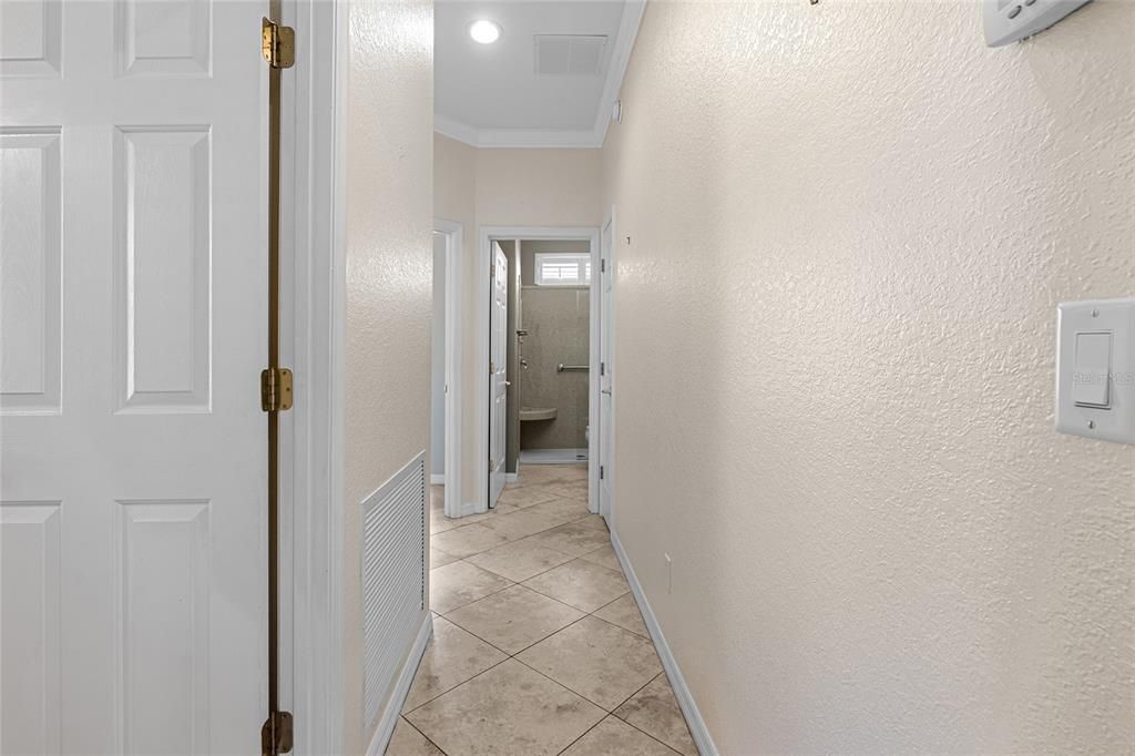 En Venta: $418,900 (3 camas, 2 baños, 2258 Pies cuadrados)