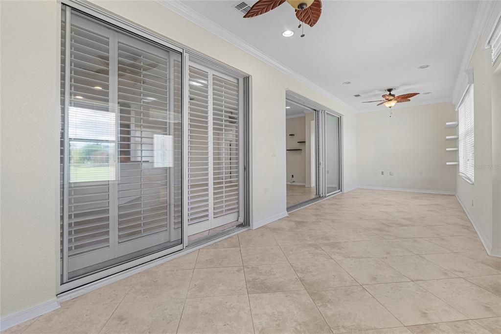 En Venta: $418,900 (3 camas, 2 baños, 2258 Pies cuadrados)