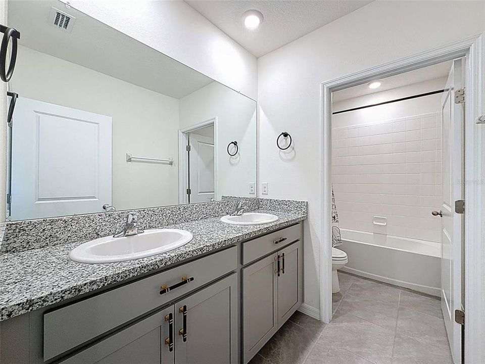 For Sale: $484,797 (4 beds, 3 baths, 3275 Square Feet)