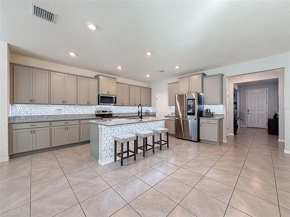 For Sale: $484,797 (4 beds, 3 baths, 3275 Square Feet)