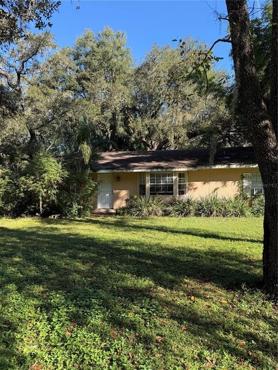 For Sale: $315,000 (3 beds, 2 baths, 1308 Square Feet)