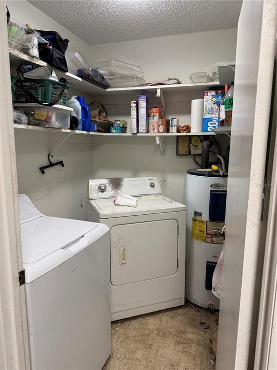 For Sale: $315,000 (3 beds, 2 baths, 1308 Square Feet)