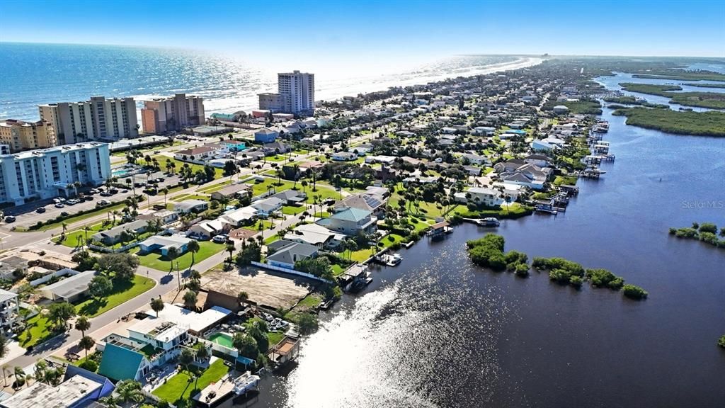 待售: $849,900 (0.27 acres)