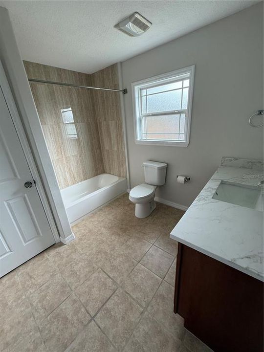 For Sale: $244,900 (3 beds, 2 baths, 1356 Square Feet)