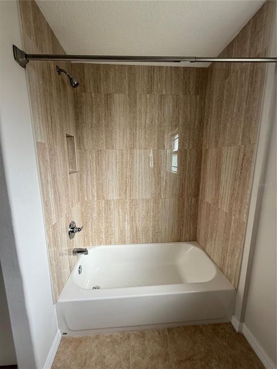 For Sale: $244,900 (3 beds, 2 baths, 1356 Square Feet)