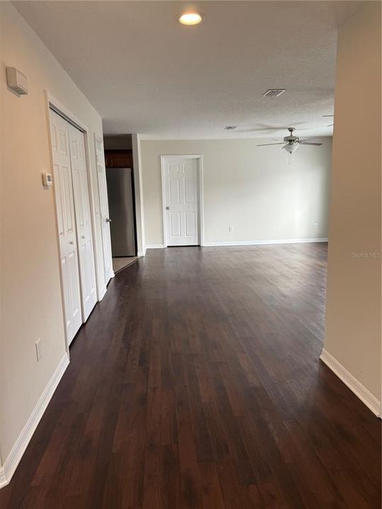 For Sale: $244,900 (3 beds, 2 baths, 1356 Square Feet)