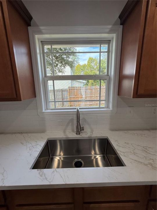 For Sale: $244,900 (3 beds, 2 baths, 1356 Square Feet)