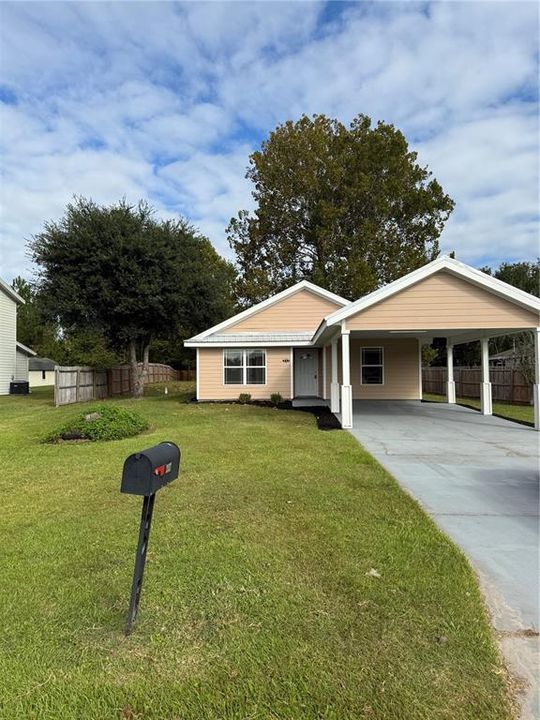 For Sale: $244,900 (3 beds, 2 baths, 1356 Square Feet)