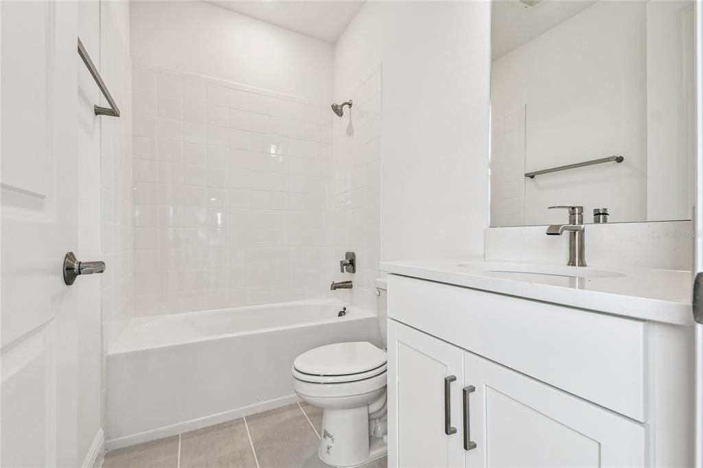 For Sale: $777,999 (5 beds, 4 baths, 3317 Square Feet)