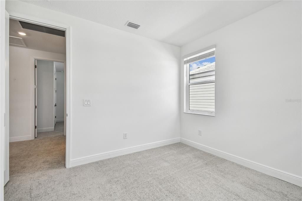 For Sale: $777,999 (5 beds, 4 baths, 3317 Square Feet)