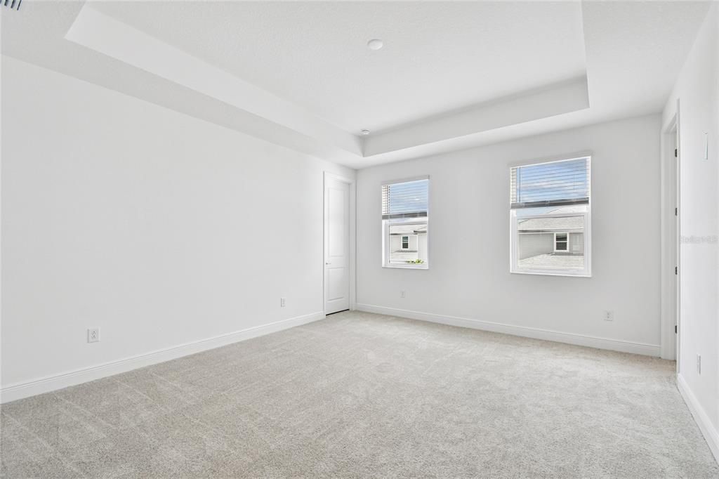 For Sale: $777,999 (5 beds, 4 baths, 3317 Square Feet)