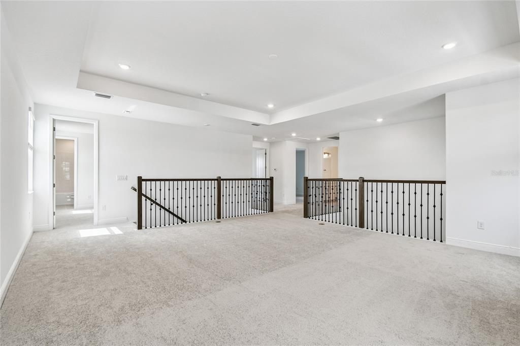 For Sale: $777,999 (5 beds, 4 baths, 3317 Square Feet)