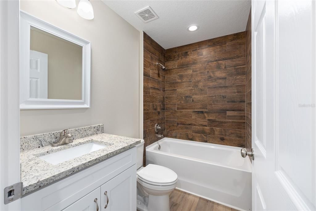 En Venta: $259,990 (3 camas, 2 baños, 1449 Pies cuadrados)