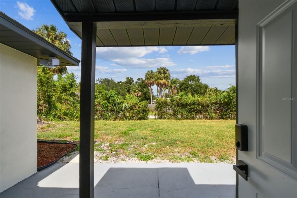 For Rent: $3,945 (4 beds, 2 baths, 1339 Square Feet)