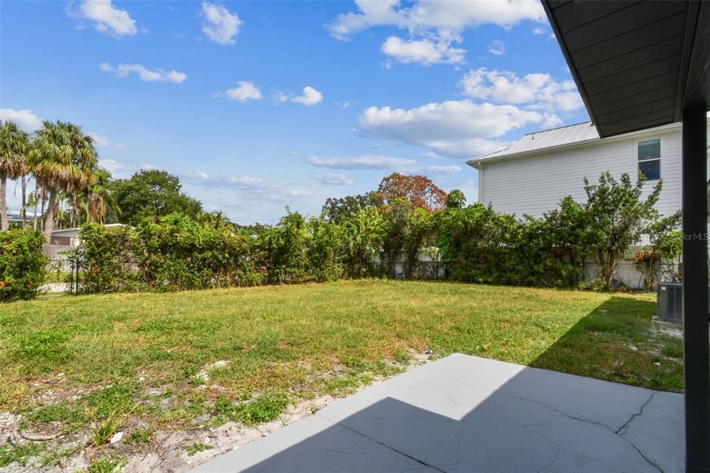 For Rent: $3,945 (4 beds, 2 baths, 1339 Square Feet)